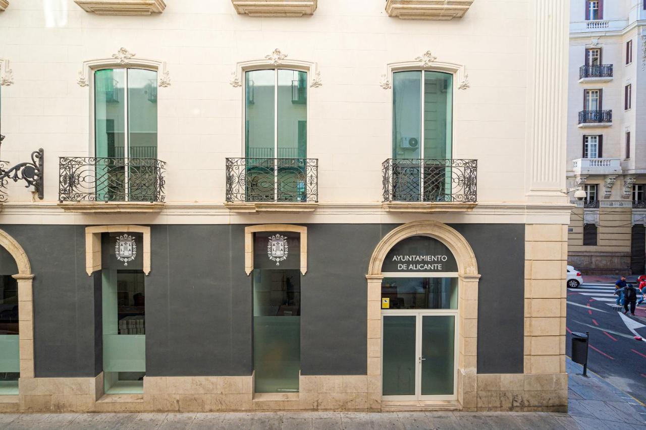 Pension Ayuntamiento Alicante Extérieur photo